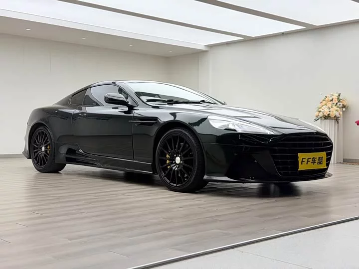 Aston Martin DB9