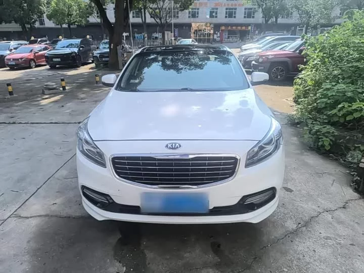 kia K4