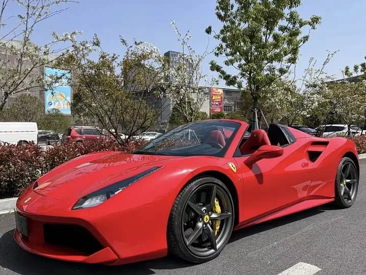 ferrari 488