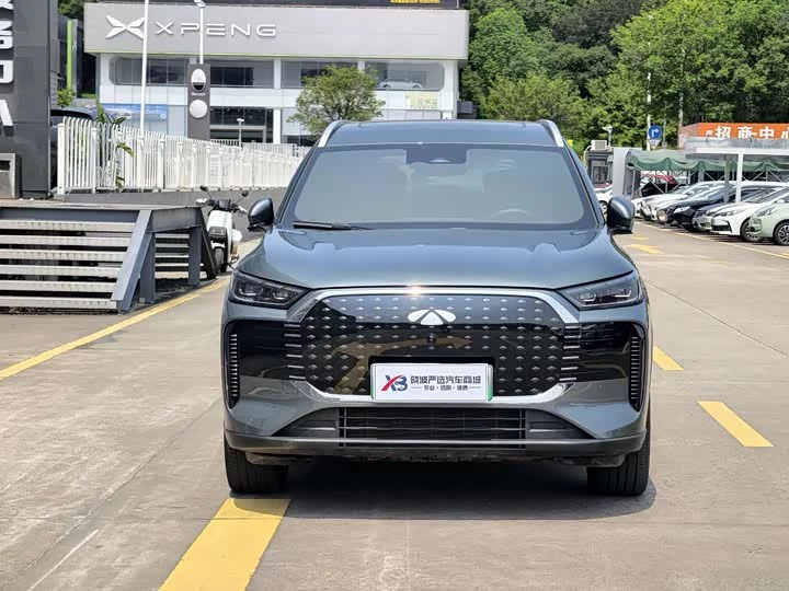 Chery Fengyun T8