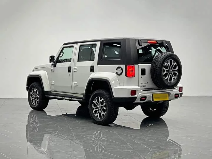 BAIC BJ40