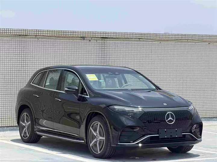 Mercedes-Benz EQS SUV