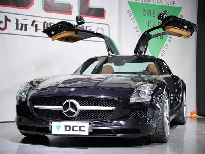 Mercedes-Benz SLS-Class AMG
