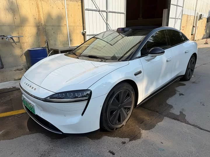 Luxeed S7