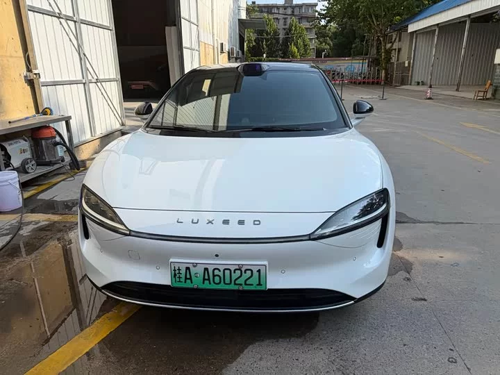 Luxeed S7
