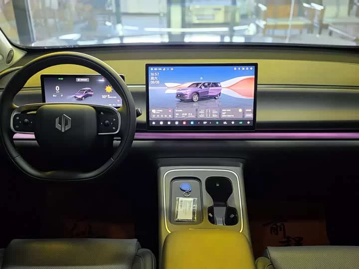 Leapmotor Zero running C10