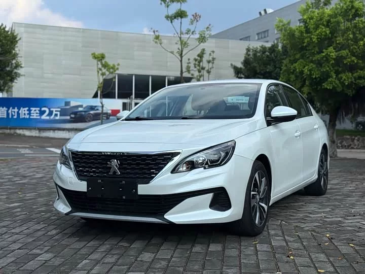 Peugeot 408