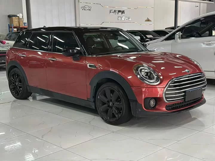 MINI CLUBMAN