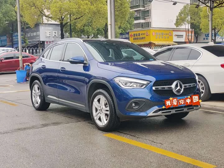 Mercedes-Benz GLA