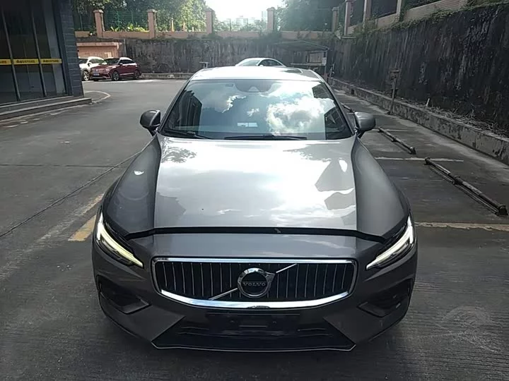 Volvo S60