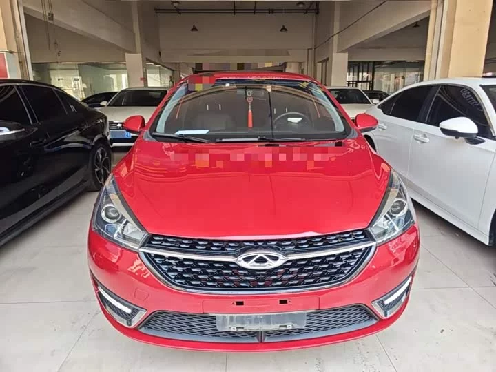 Chery Arrizo 5