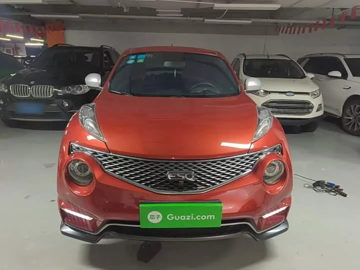 Infiniti ESQ