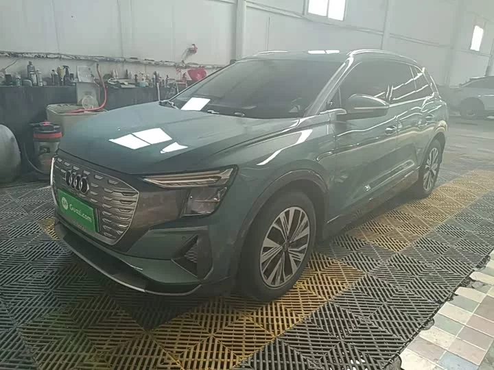 Audi Q5 e-tron