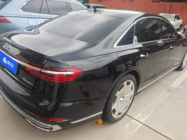 Audi A8
