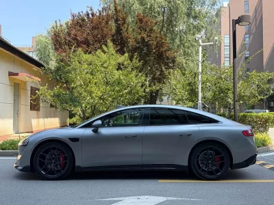 Luxeed S7