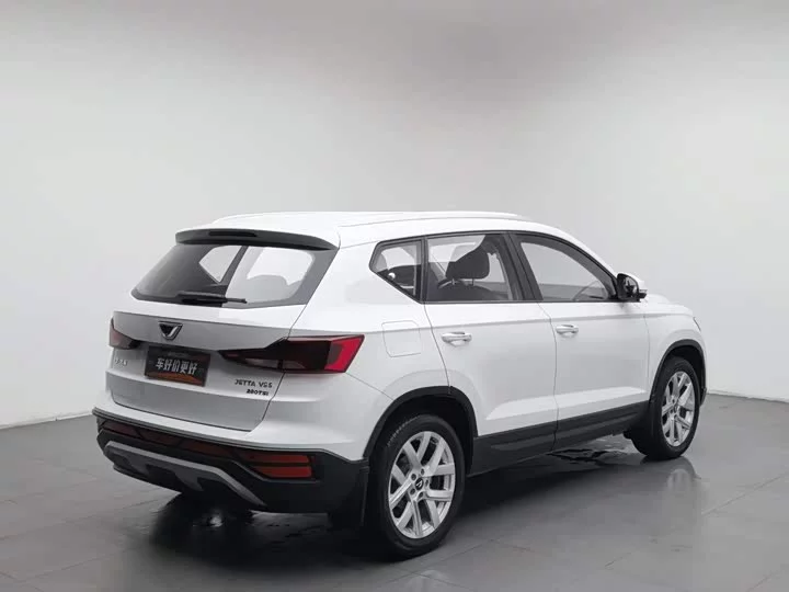 Jetta VS5