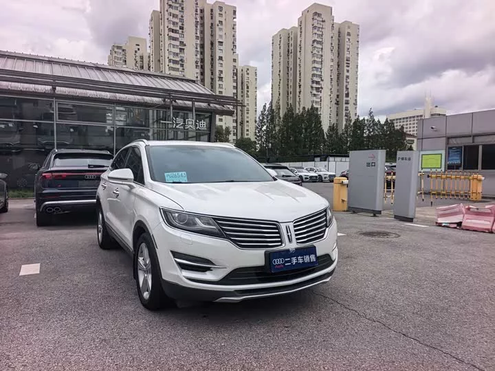 Lincoln MKC
