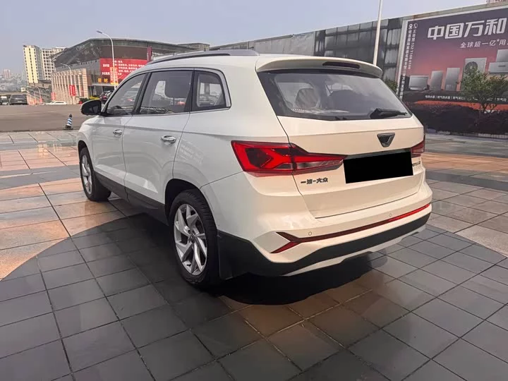 Jetta VS7