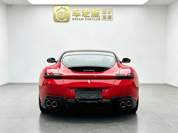 ferrari Roma
