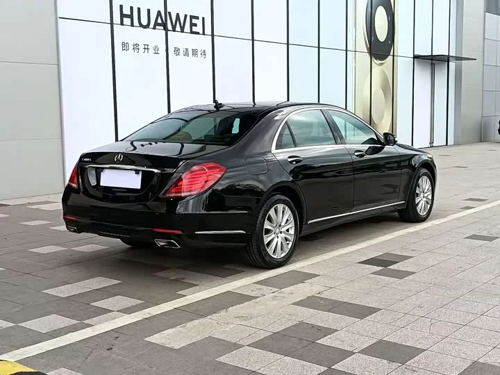 Mercedes-Benz S class