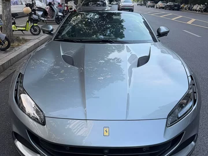 ferrari Portofino