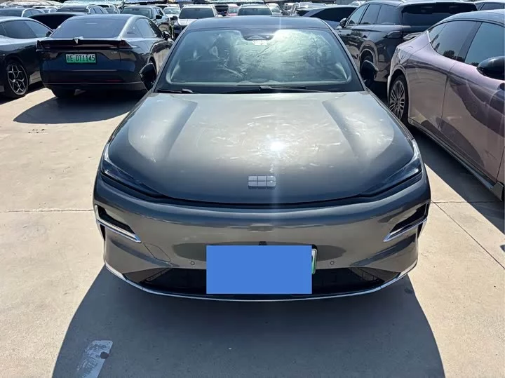 Geely Galaxy Star 8