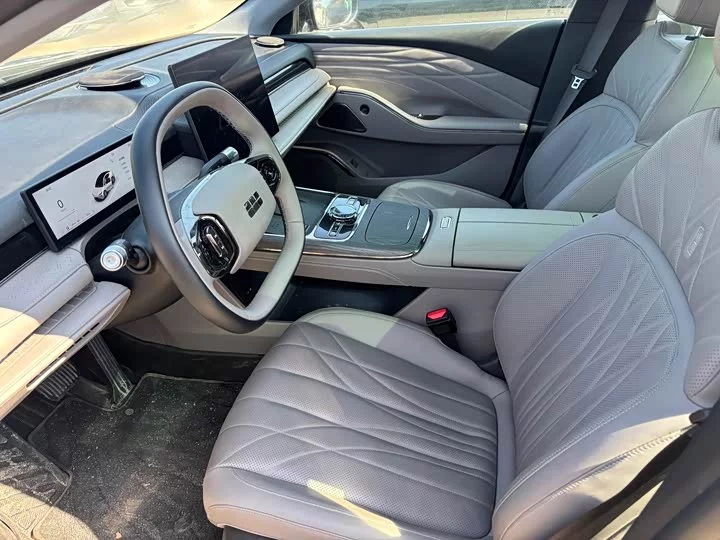 Geely Galaxy Star 8