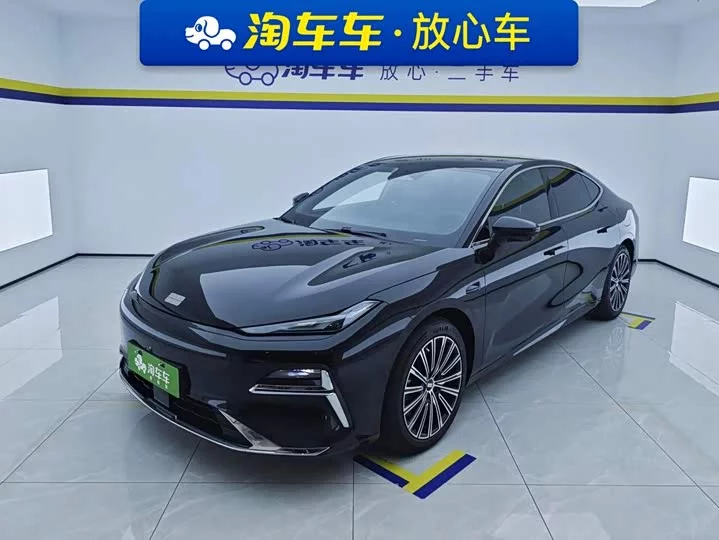 Geely Galaxy Star 8