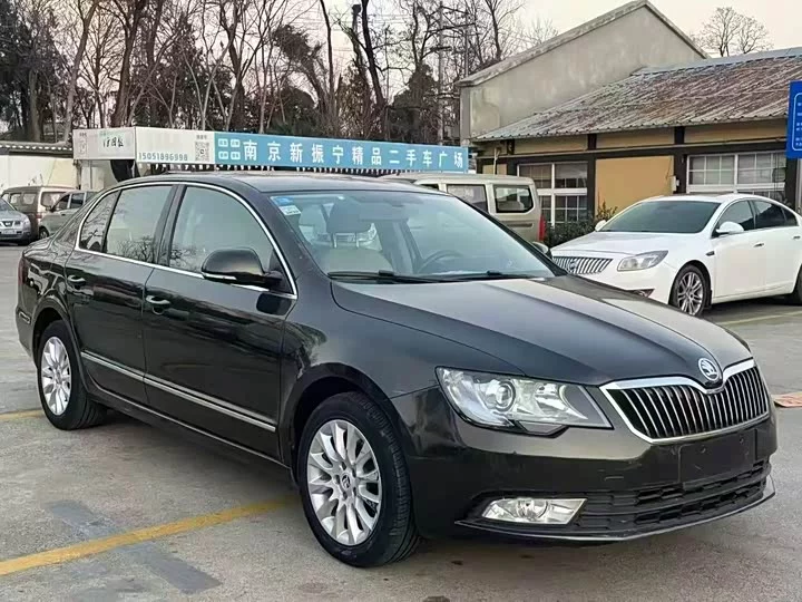Skoda SuperB