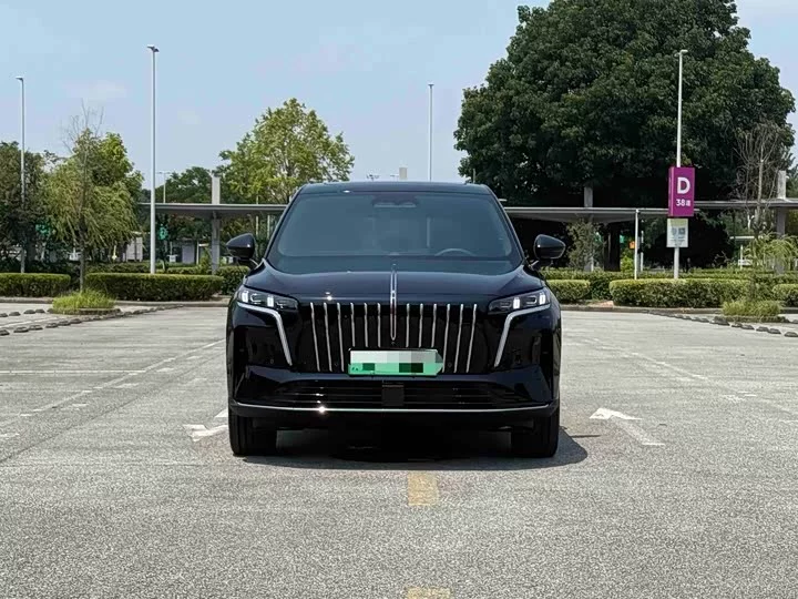 Hongqi HS6 PHEV