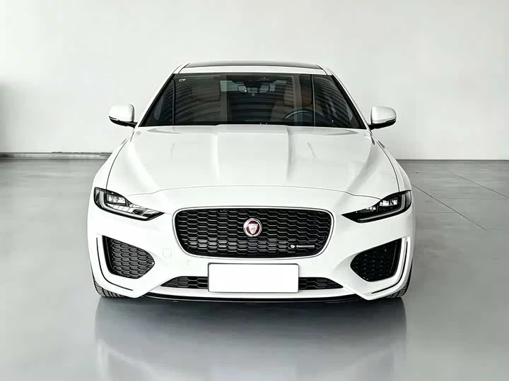 Jaguar XEL