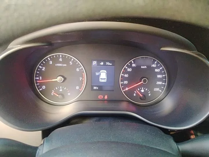 kia KX CROSS