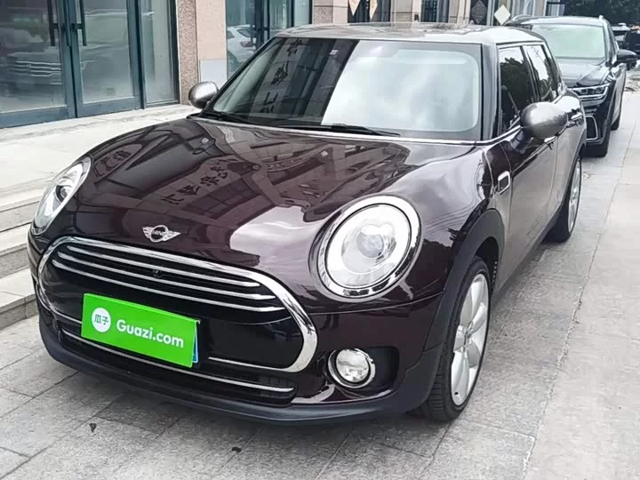 MINI CLUBMAN