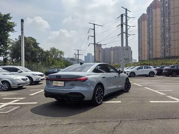 Audi A5L