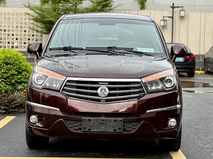 Ssangyong Lu Di
