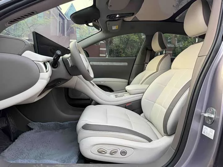 Zhiji L6