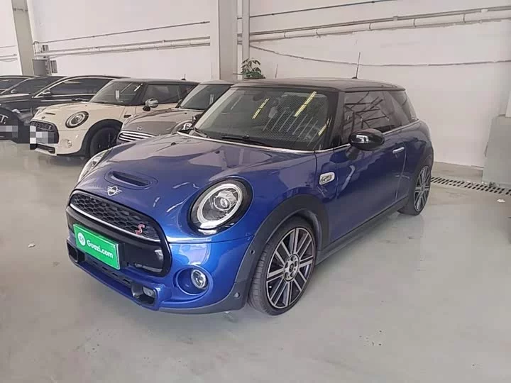 MINI 