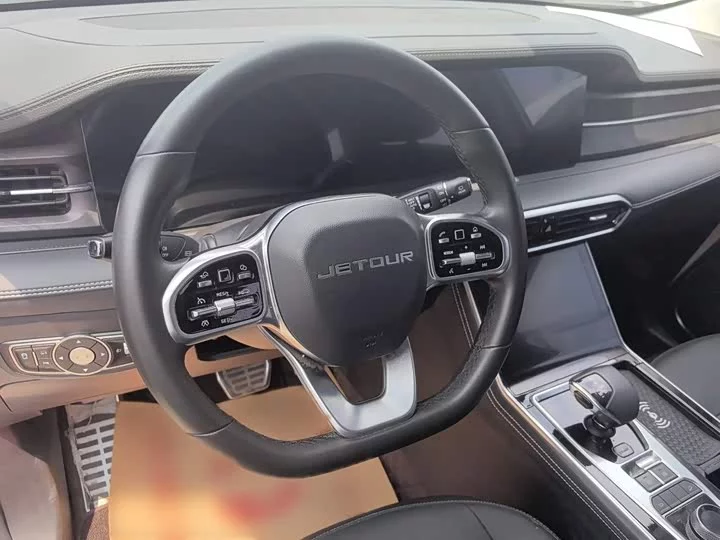 Jetour X90