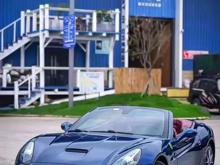 ferrari California T