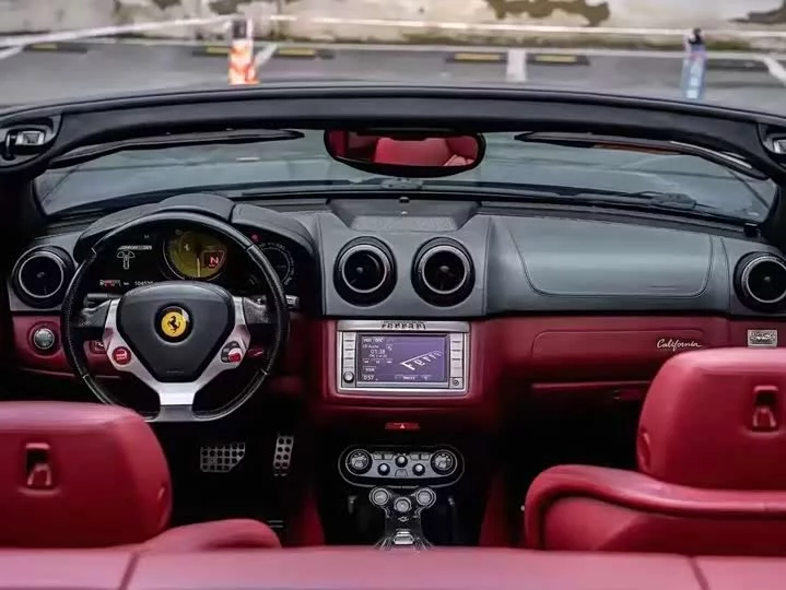 ferrari California T