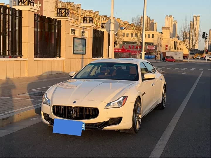 Maserati President