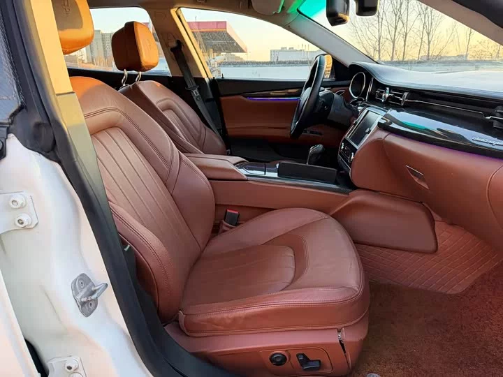 Maserati President