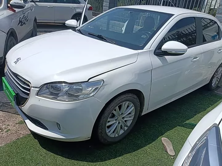 Peugeot 301