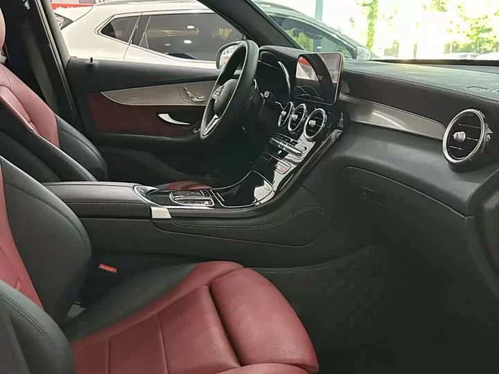 Mercedes-Benz GLC coupe