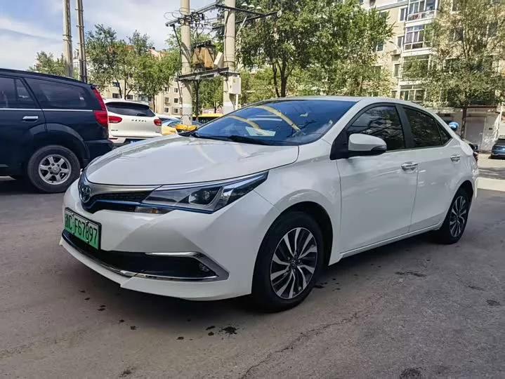 Toyota Corolla Dual Engine E+