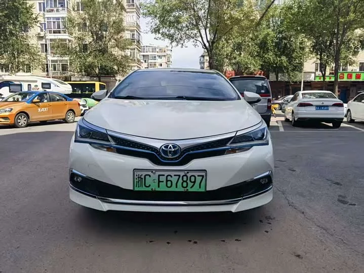 Toyota Corolla Dual Engine E+