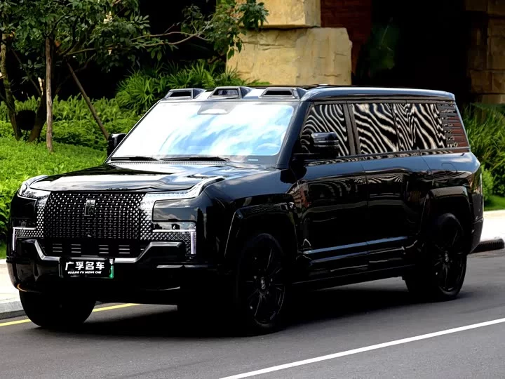 BYD U8 L