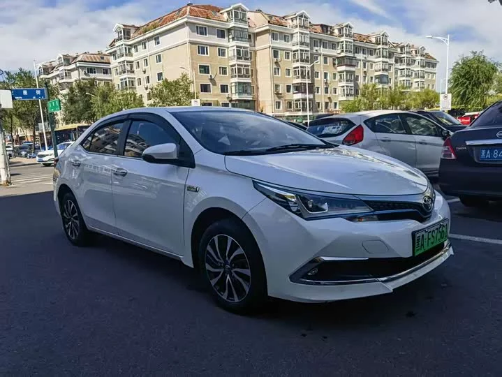 Toyota Corolla Dual Engine E+