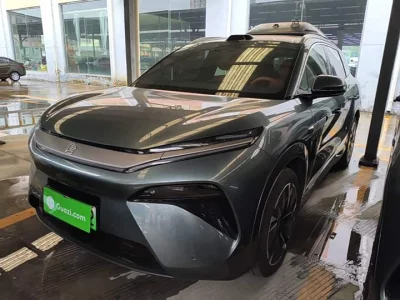 BYD Tang L