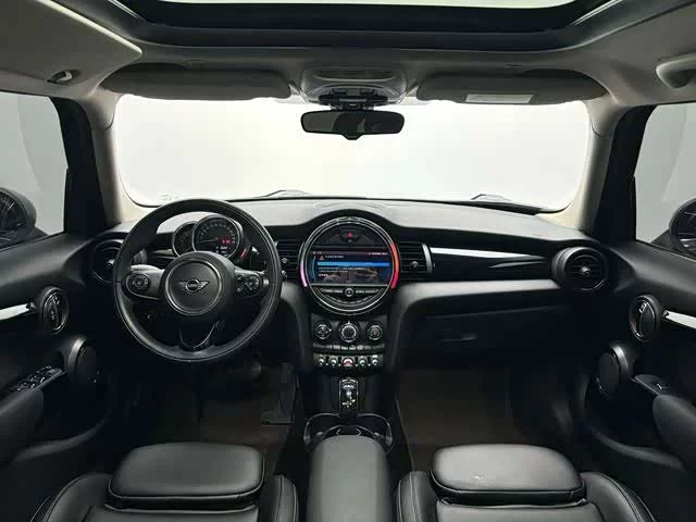 MINI 